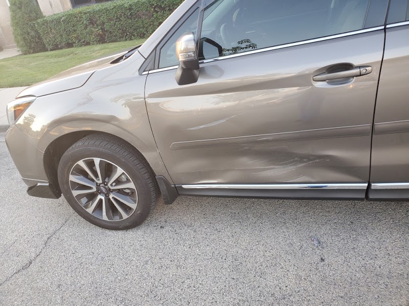 Oscar's Auto Body and Mechanical in Chicago