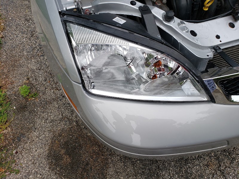 Oscar's Auto Body and Mechanical in Chicago